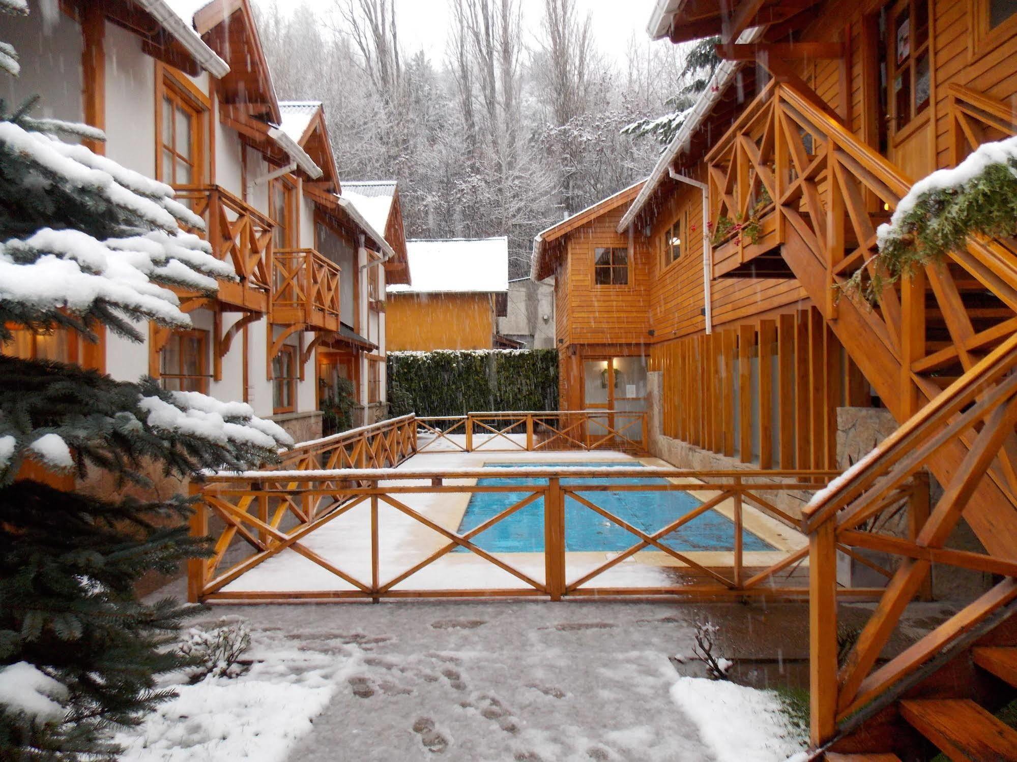 Apart Hotel My Friends San Martín de los Andes Eksteriør bilde